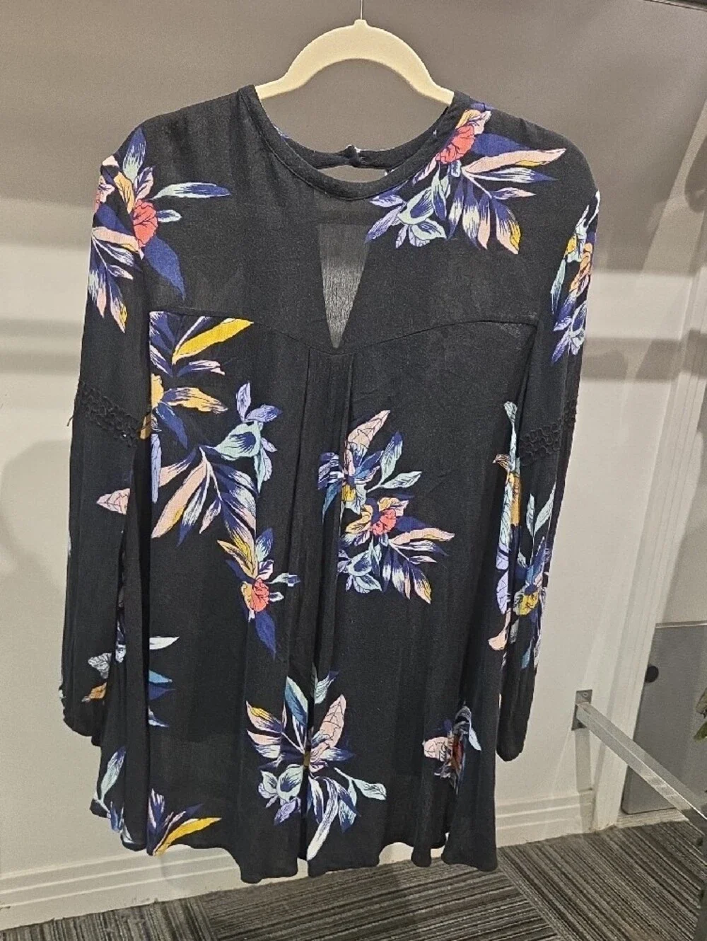 Free People black floral V-neck Top Blouse with blue and yellow Floral accents